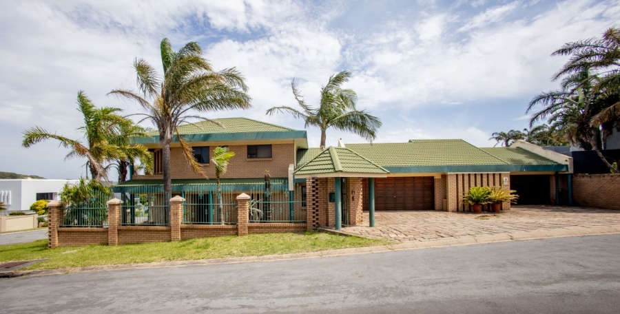 4 Bedroom Property for Sale in Blue Bend Eastern Cape